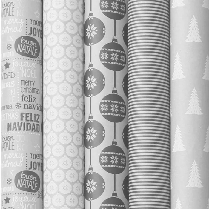 Hauptbild des Produkts Dárkový balicí papír Cosy Black and White 2 x 0,7 m, mix motivů