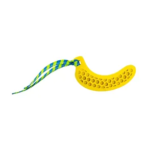 Zahnspielzeug Banane aus Naturkautschuk für Welpen mit Stoffquaste 12 cm HipHop