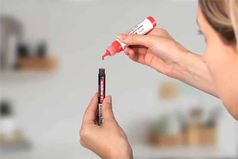 Hauptbild des Produkts Lakový popisovač "51 EcoLine", červená, 1-2 mm, EDDING 4-51-002