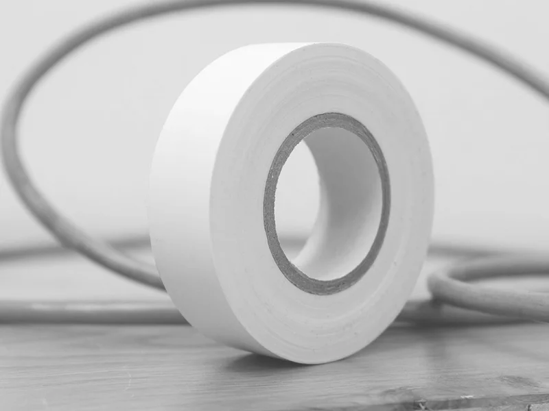 Hauptbild des Produkts Izolační lepící páska bílá 10mx15mm 1ks