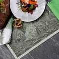 Weiteres Produktbild Bestecktasche grün mit weißer Serviette [125 Stück]