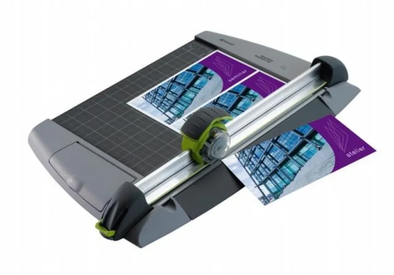 Hauptbild des Produkts Kotoučová řezačka "Easy Blade Plus", A4, 15 listů, multifunkční, REXEL