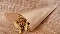 Spitztüte kraft 17 x 17 cm `100g` gefädelt [1000 St.]