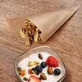 Spitztüte kraft 23 x 23 cm `250g` gefädelt [1000 St.]