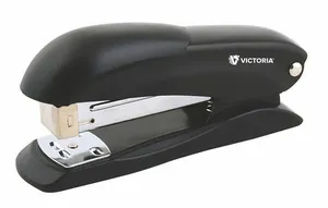 Hefter Half-Strip, schwarz, 24/6, für 25 Blatt, VICTORIA