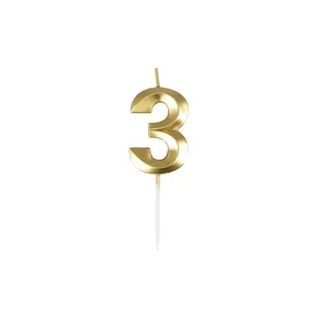 Kerze Zahl 3 – gold