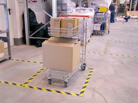 Papírenské zboží - Bezpečnostní páska, samolepící, 50x33 mm, 3M, žluto-černá
